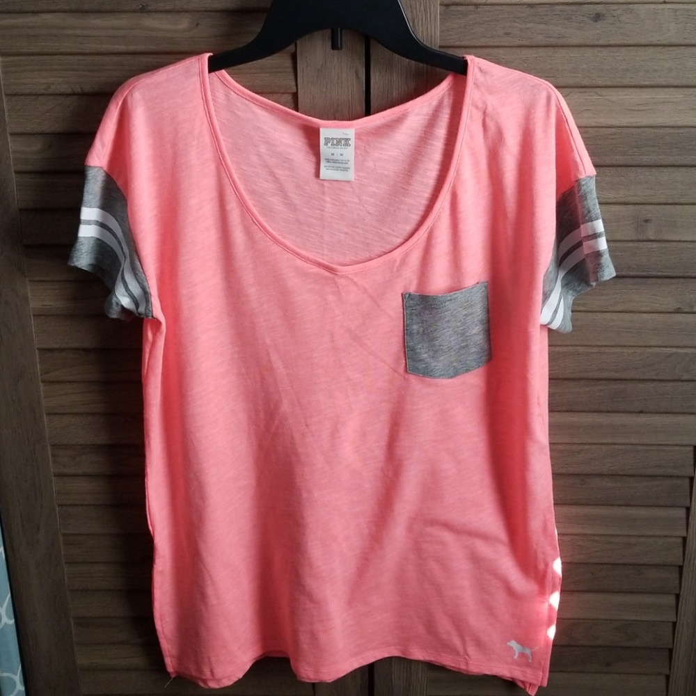VS campus tee